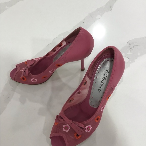 BCBGirls Pink Flower Mesh Peeptoe sz. 6 - Picture 5 of 7